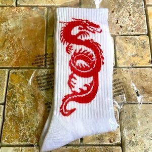 🆕 Dragon Socks
